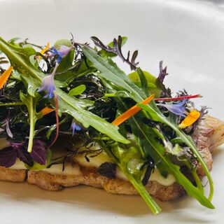 良質お肉や有機野菜、自家製パスタなど素材への徹底したこだわり