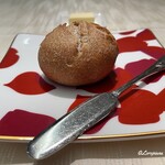 プチレストラン ブーケ・ド・フランス - バゲット･バタールとブール