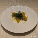 プチレストラン ブーケ・ド・フランス - 平政のマリネと胡瓜の花のサラダ仕立て