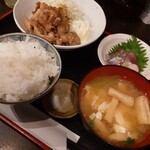 Nomiku Idokoro Shiroshita - 炒めあり生あり汁あり飯あり