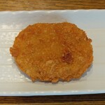 ディオ - 牛コロッケ (税抜)45円 (2023.07.26)