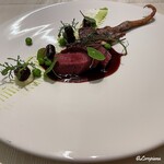 プチレストラン ブーケ・ド・フランス - フランス産のピジョンのロティと肝と心臓とレバーのコンフィ