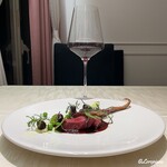 プチレストラン ブーケ・ド・フランス - Saint Estèphe de Calon Ségurとフランス産のピジョンのロティと肝と心臓とレバーのコンフィ