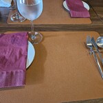 オステリア プロフーモ - テーブルセット