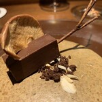 アカ - アマゾンカカオを使った生ショコラ