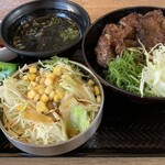 カルビ丼とスン豆腐専門店 韓丼 - 