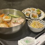 ★韓式朝鲜冷面開始了★夏季熱門午餐菜單現已推出
