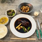 熱香森 - 葡萄と黒酢の特製酢豚ランチ＋ミニ麻婆豆腐