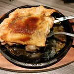 Zentaku Kanzen Koshitsu Yakitori Nagoya Kochin Jidoribouzu - 奥三河鶏ステーキ