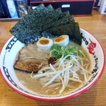 とんこつ愛があふれてる ラーメン とりこ - 特製とりこラーメン