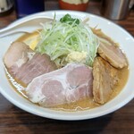 味噌らーめん くまおやじ - 