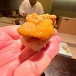 鮨菜 和喜智 - 利尻の馬糞雲丹