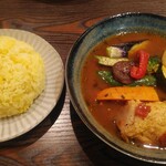 スパイス＆スマイル - 十種の野菜スープカレー