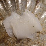 馳走 啐啄一十  - ⑦剣先烏賊(山口県産、5日寝かせ)
      産卵期は初春～夏、旬は秋～冬、寿命1年
      包丁を入れてあり、非常に滑らかな口当たり、寝かせで増した甘みを楽しみました