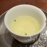 馳走 啐啄一十  - お飲み物①煎茶【広島県広島市安佐南区竹の湧水、硬度8.5の超軟水】を41℃のお湯で淹れた煎茶