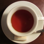 Burassuriozami Marunouchi - 紅茶　２１０円
