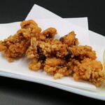 美濃屋 文右衛門 - 【当店イチオシ！】大振りのタコをから揚げにしました！ぷりぷりでアツアツ！ビールやハイボールによく合います！