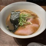 Medaka dou - 熟麹もろみ醤油らぁ麺　1000円