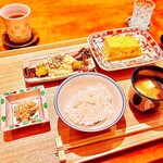 東山 吉寿 - ご飯が美味しすぎてお代わり　(それ以外も美味しい)