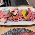 Yakiniku Hikaru - 