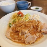 アクア - 豚のしょうが焼き