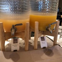 Jose Luis Karuizawa - ジュースなどはセルフサービス