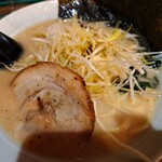 横浜家系ラーメン 鳥取 一和家 - 料理写真: