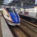 美湾荘 - 帰りの新幹線。まだかがやきは出来立てほやほやの注目車両だった！