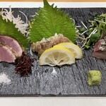 Hakata Robata Rotei - 藁焼き3種盛　1380円