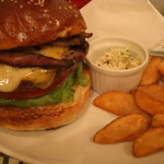 FELLOWS - ベーコンチーズバーガー