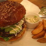 FELLOWS - アボカドバーガー