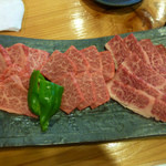 (株)山武精肉店 直営 やきにく屋 - 特選３点盛り