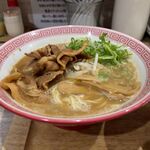 Tokushima Nudoru Padoru - 徳島ラーメン850円