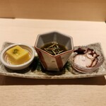 新橋 天鮨 - トウモロコシ豆腐､蓴菜ともずく酢､タコの赤ワイン煮