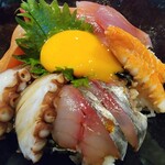 Wawon - 海鮮丼アップ