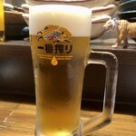 旬肴地酒 寅八 - 「キリン一番搾り生 中ジョッキ」(680円)