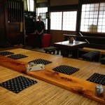 一階の入れ込み座敷