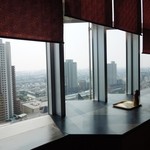 鉄板焼 貴布祢 - 窓からの景色