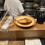 Kaisengensiyakirobatangyo - 出来上がり料理が、脇を通る！