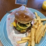 TEDDY'S BIGGER BURGERS - 