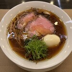 MENSHO - 醤油らぁめん味玉のせ¥1150