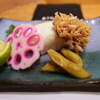 シーズン - クエの塩焼き･鱗煎餅･燻製枝豆