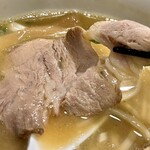 麺屋 K - 旨みの詰まったチャーシュー