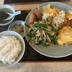 チャイナ食堂彩園 - 野菜炒め定食