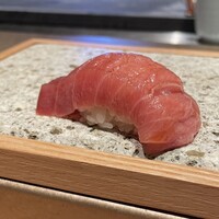 鮨トキドキ串 海老虎 - 中トロ