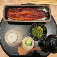 うなぎ四代目菊川 東京駅黒塀横丁店 - 