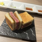 Gyu - シャトーブリアンのステーキサンド