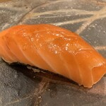 鮨桂太 - 鱒の介