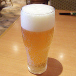 サイゴンマジェスティック - ピーチ生ビール(550円)