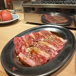 恵比寿焼肉 ホルモン富士 - 牛カルビ